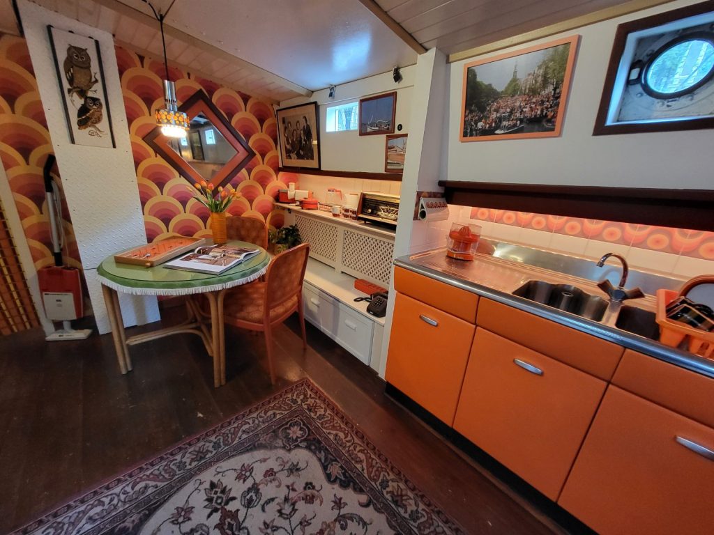 Cucina nel houseboat museum di Amsterdam